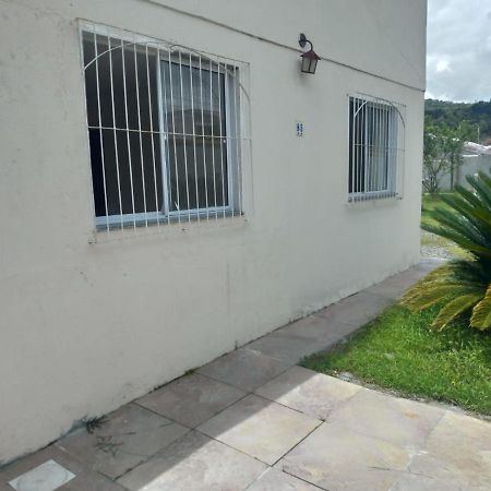 Casa Agradavel Em Camboriu Com Estacionamento No Patio Villa Ngoại thất bức ảnh